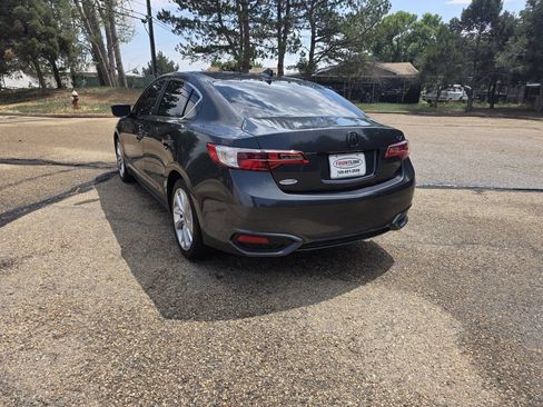 Used 2016 Acura ILX FWD image 4