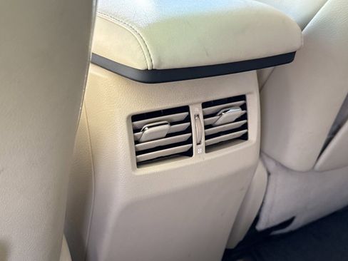 Used 2011 Lexus RX 350 2WD image 12