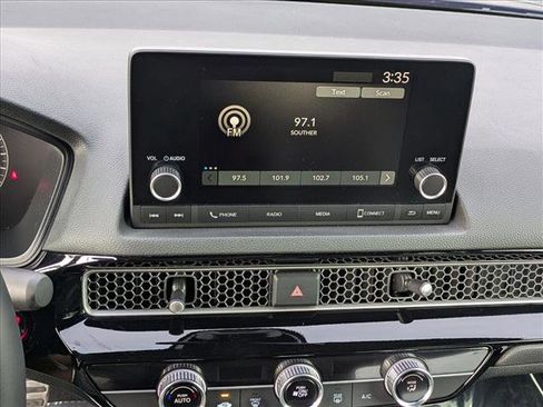 Used 2023 Honda Civic Sport image 13