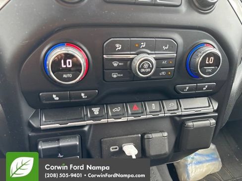 Used 2021 Chevrolet Silverado 2500 LT w/ Fleet Comfort Package AWD/4WD image 17