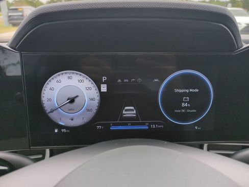 New 2026 Hyundai Elantra Limited image 33