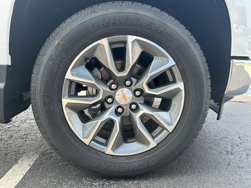 New 2026 Chevrolet Silverado 1500 LT w/ Safety Package image 11