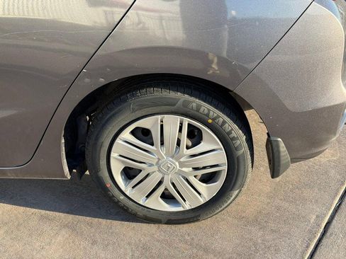 Used 2020 Honda Fit LX image 8