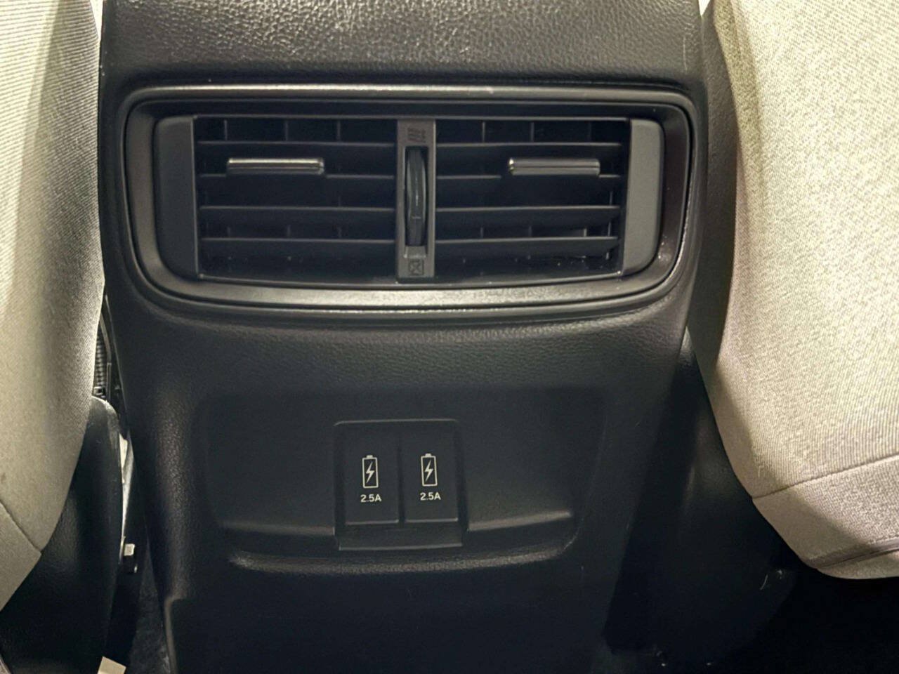 Used 2017 Honda CR-V EX image 24
