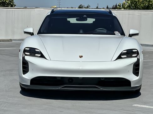 Certified 2024 Porsche Taycan GTS AWD/4WD image 12