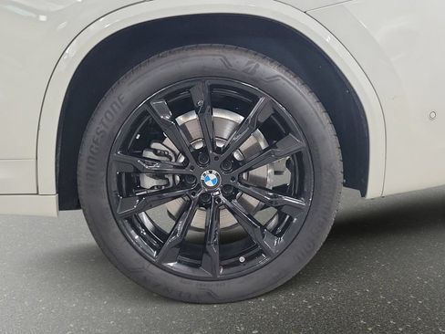Used 2023 BMW X3 sDrive30i w/ M Sport Package RWD image 29