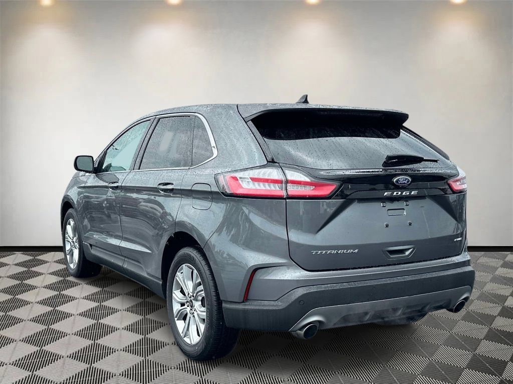 Certified 2024 Ford Edge Titanium AWD/4WD image 5