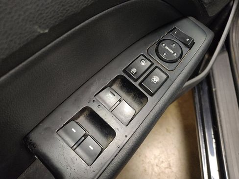 Used 2018 Hyundai Elantra Limited FWD image 27