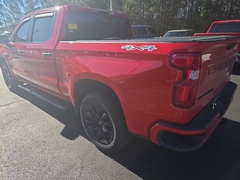 Used 2023 Chevrolet Silverado 1500 Custom image 4