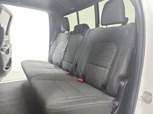 Used 2025 RAM 1500 Big Horn AWD/4WD image 37