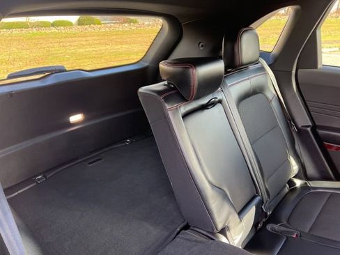 Used 2023 Ford Escape ST-Line image 32