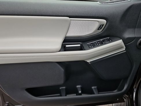 New 2026 Ford Expedition Active RWD image 21