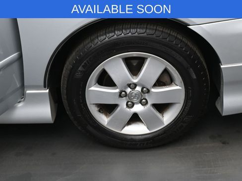 Used 2006 Toyota Corolla S image 32