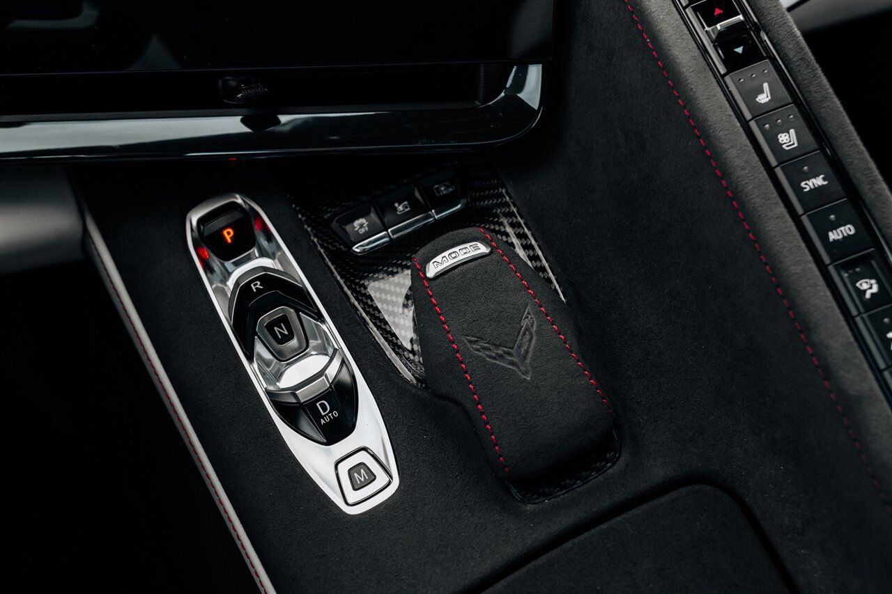 Used 2023 Chevrolet Corvette Stingray Premium Cpe w/ Z51 Performance Package RWD image 35