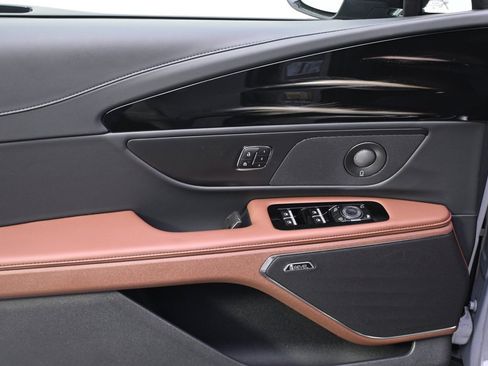 New 2026 Lincoln Nautilus Reserve image 22