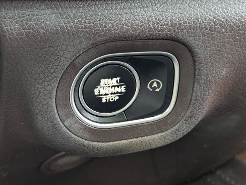 Used 2020 Mercedes-Benz GLE 350 4MATIC image 16