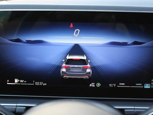 Used 2025 Mercedes-Benz GLE 350 4MATIC image 30