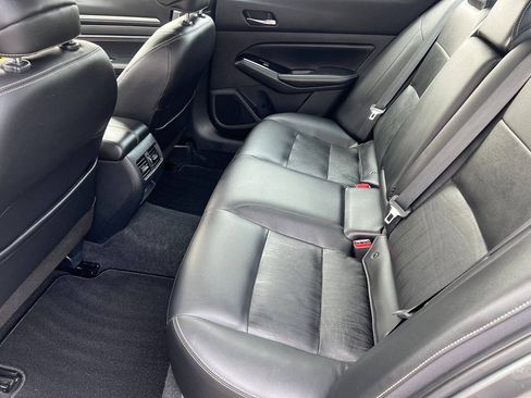 Used 2020 Nissan Altima 2.5 Platinum AWD/4WD image 11