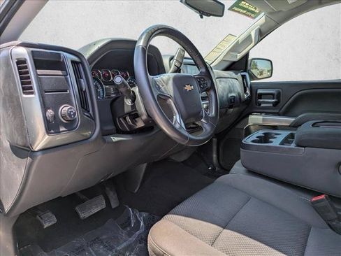 Used 2018 Chevrolet Silverado 1500 LT w/ Texas Edition RWD image 10