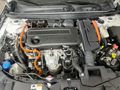 Used 2023 Honda Accord Touring image 9