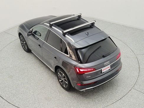 Used 2023 Audi Q5 2.0T Premium w/ Convenience Package AWD/4WD image 28