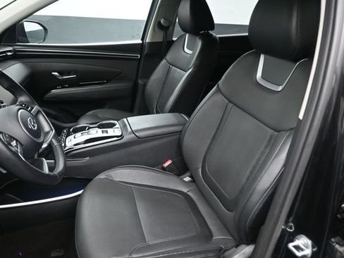 Used 2024 Hyundai Tucson Limited FWD image 19