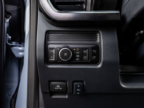 Used 2026 Ford F250 Lariat w/ Black Appearance Package image 23