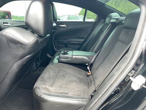 Used 2023 Dodge Charger R/T w/ Plus Group RWD image 28