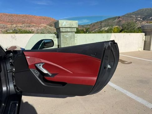 Used 2018 Chevrolet Corvette Grand Sport RWD image 10