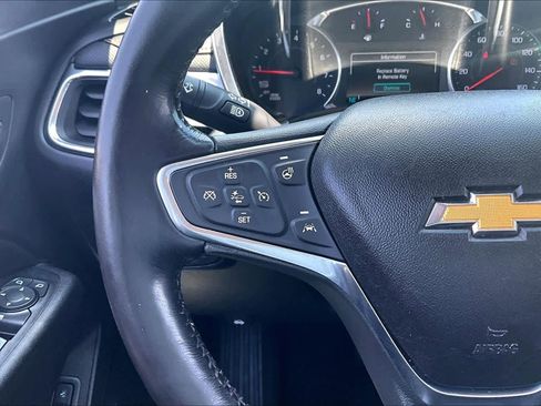 Used 2018 Chevrolet Equinox Premier AWD/4WD image 24