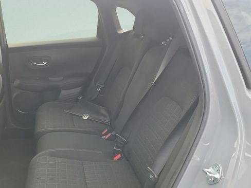 Used 2023 Honda HR-V Sport image 11