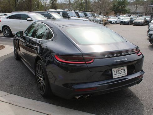 Used 2018 Porsche Panamera 4S image 10