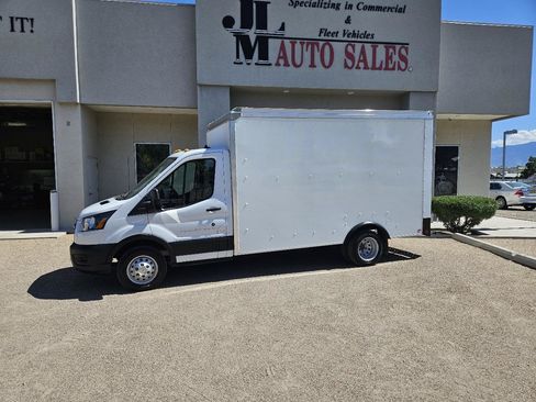 Used 2023 Ford Transit 350 DRW RWD image 2