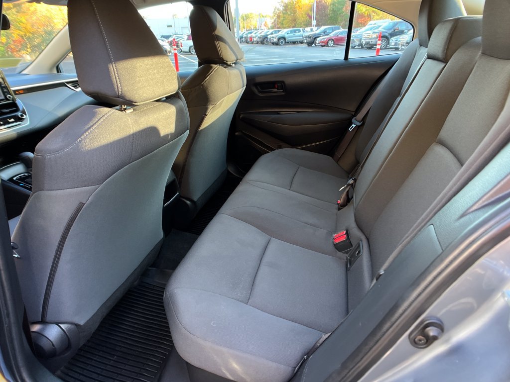 Used 2022 Toyota Corolla LE FWD image 20