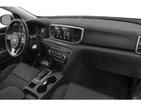 Certified 2022 Kia Sportage LX w/ LX AWD Value Edition Package image 32