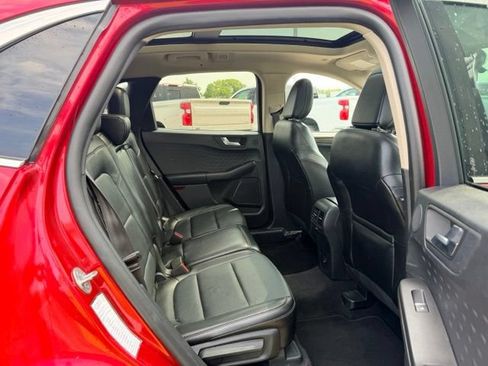 Used 2020 Ford Escape Titanium AWD/4WD image 9