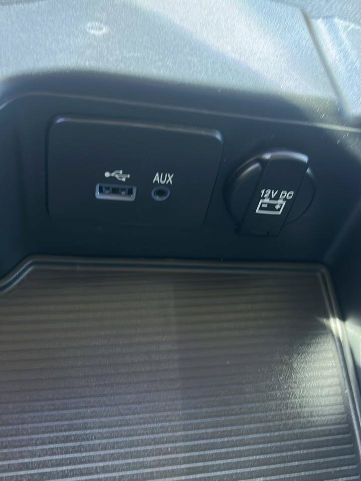 Used 2017 RAM 2500 Tradesman w/ Chrome Appearance Group AWD/4WD image 20