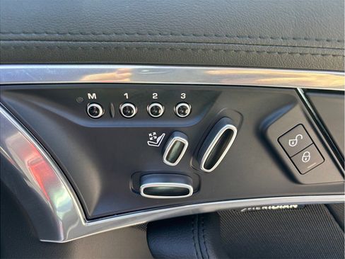 Used 2020 Jaguar F-TYPE Coupe image 40