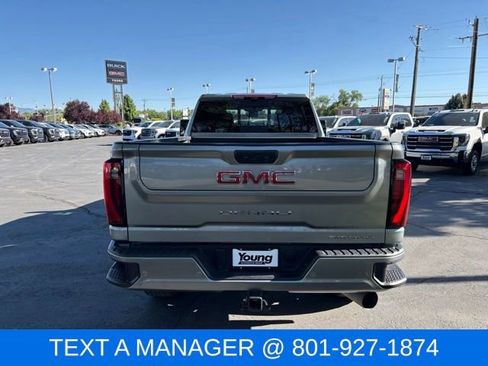 Used 2024 GMC Sierra 3500 Denali w/ Technology Package AWD/4WD image 5