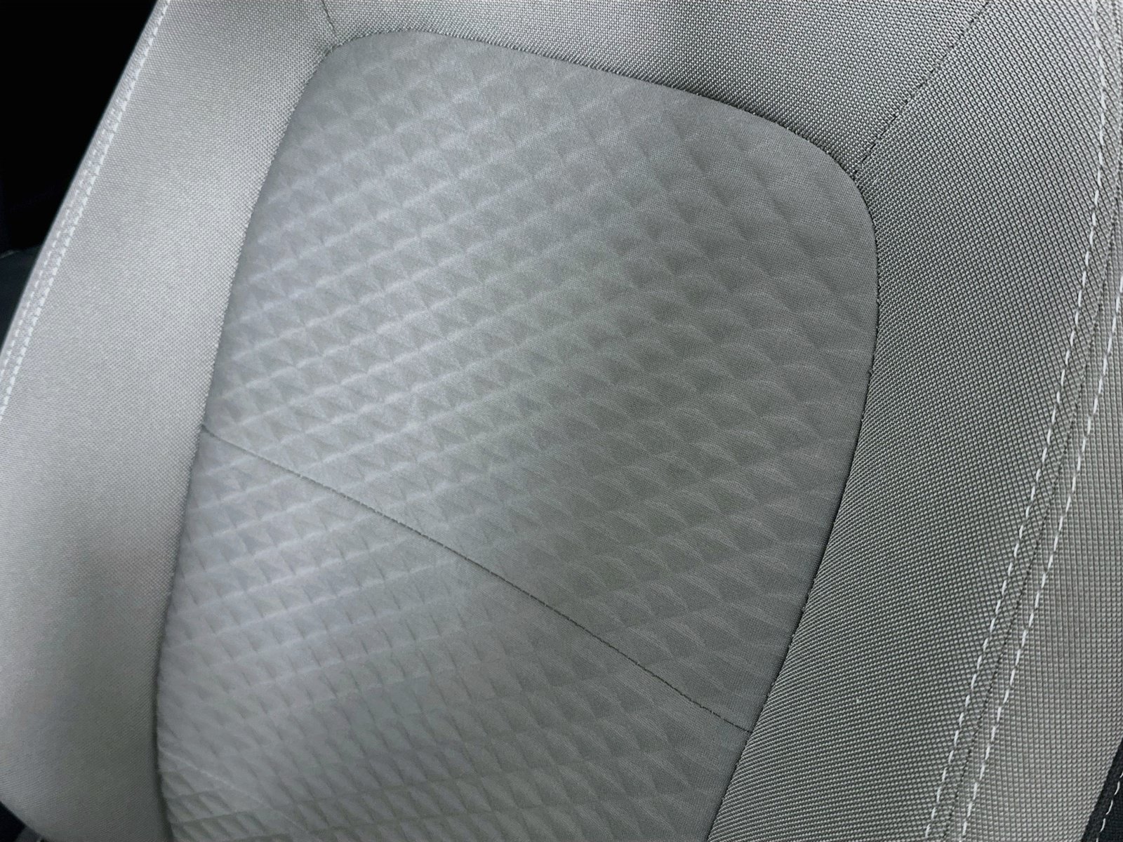 Used 2022 Ford Escape SE w/ Convenience Package FWD image 19