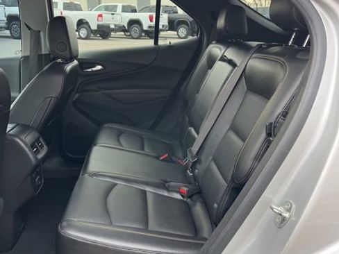 Used 2021 Chevrolet Equinox Premier image 28