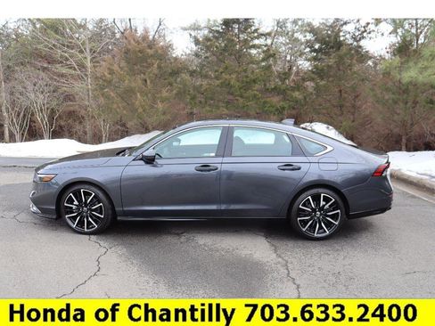 Certified 2025 Honda Accord Touring image 4