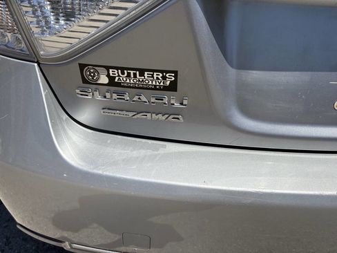 Used 2010 Subaru Impreza Outback Sport image 10