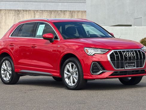 Used 2025 Audi Q3 2.0T Premium AWD/4WD image 5