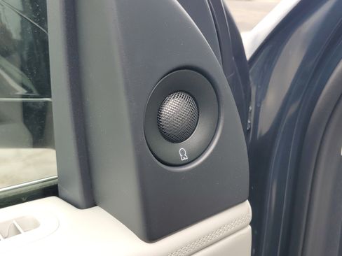 New 2026 Lincoln Navigator Reserve AWD/4WD image 9