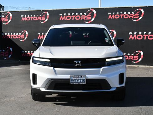 Used 2024 Honda Prologue EX image 2