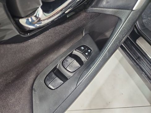 Used 2013 Nissan Altima 2.5 SV image 12