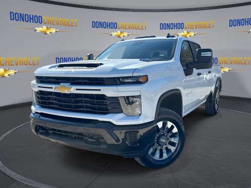 New 2026 Chevrolet Silverado 2500 Custom image 4