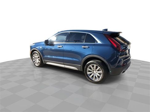 Used 2020 Cadillac XT4 Premium Luxury image 11
