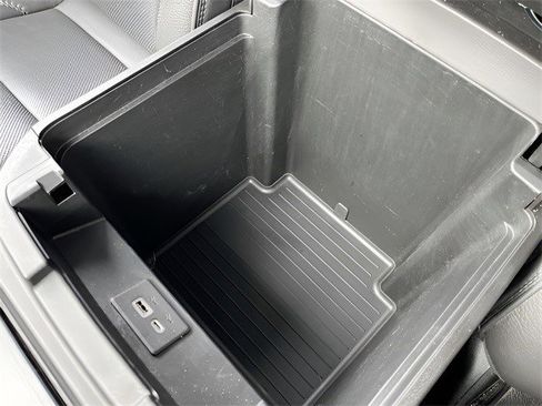 Certified 2022 GMC Yukon Denali w/ Max Trailering Package image 24